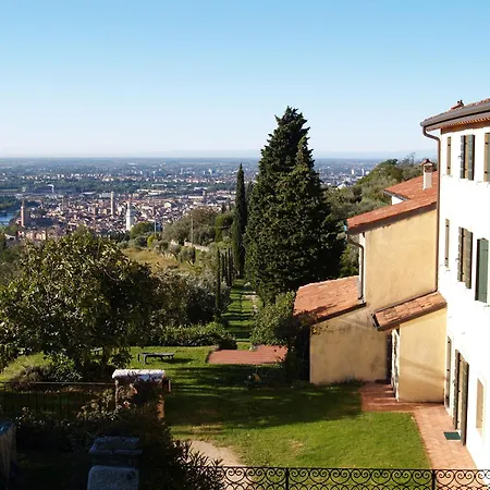 Collina Di Borgo San Mattia Bauernhof